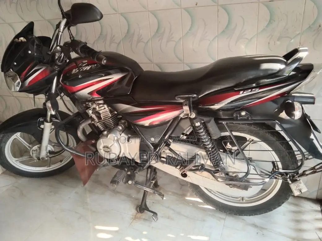 Bajaj Discover 125 2020