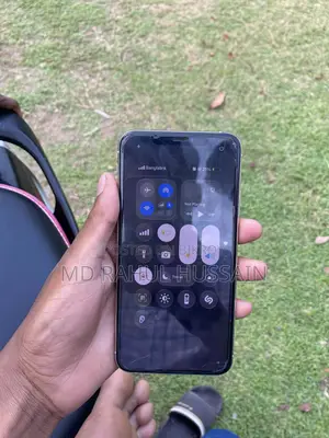 Apple iPhone 11 Pro Max . (Used)