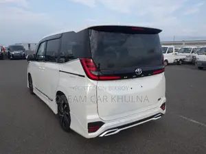 Toyota Noah HYBRID PKG.S-Z 2022