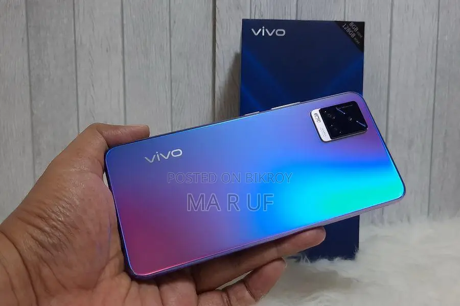 Vivo V20 8/128 (Used)