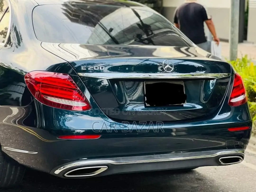 Mercedes-Benz E-Class E200 AMG LINE 2016