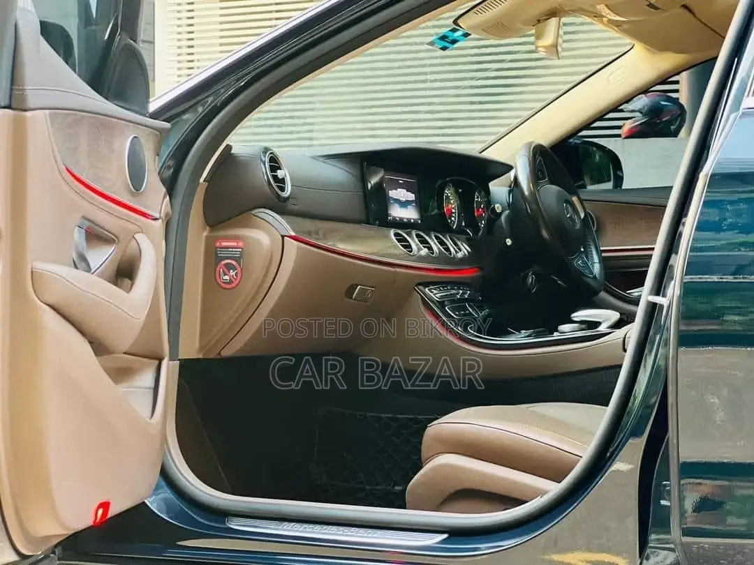 Mercedes-Benz E-Class E200 AMG LINE 2016