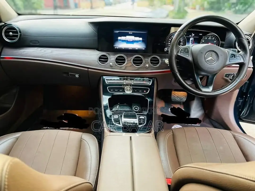 Mercedes-Benz E-Class E200 AMG LINE 2016