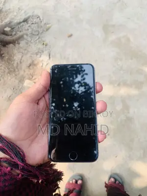 Apple iPhone 6S . (Used)