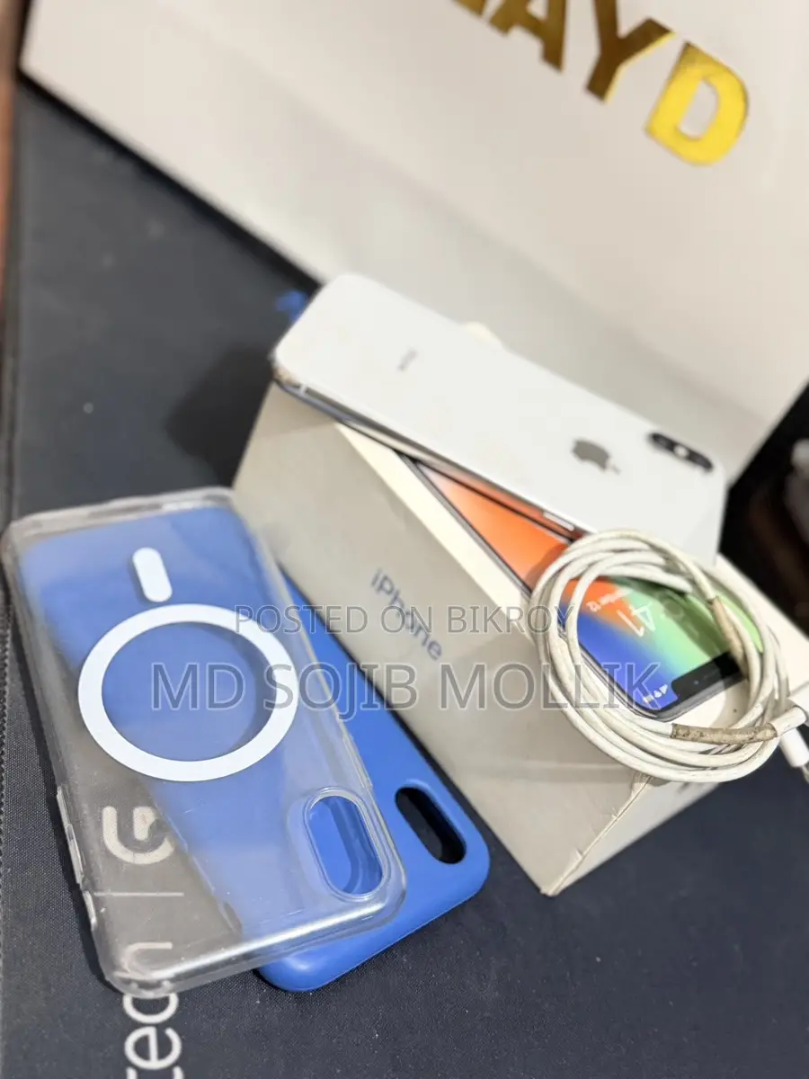 Apple iPhone X (Used)