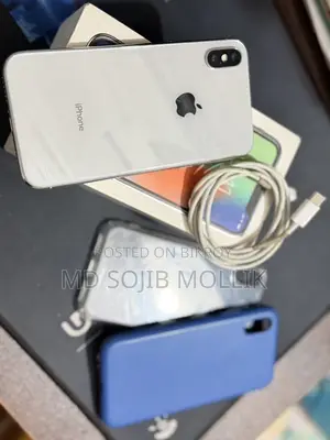 Apple iPhone X (Used)