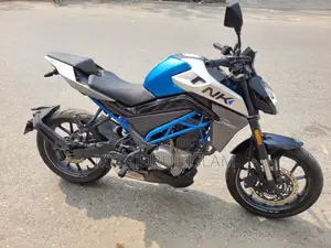 CFMoto 300SR 2025