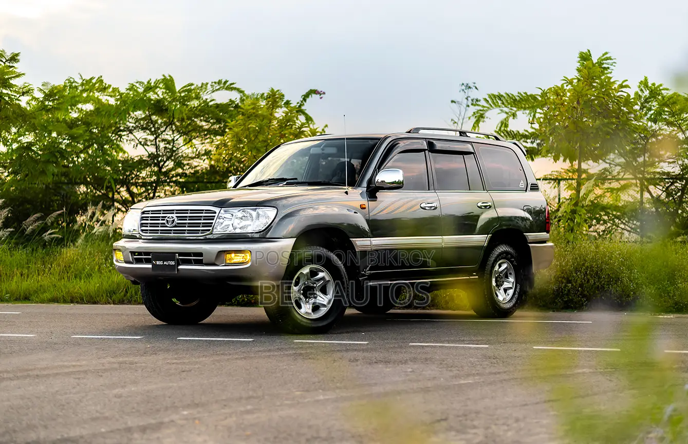 Toyota Land Cruiser 105 1999