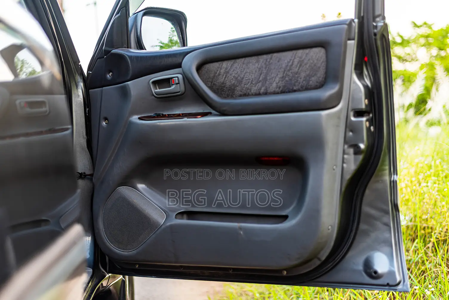 Toyota Land Cruiser 105 1999