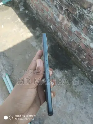 Vivo Y04 128 GB