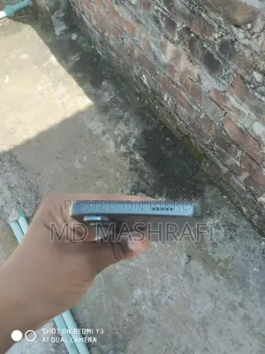 Vivo Y04 128 GB