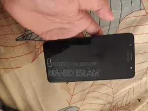 স্যামসাং গ্যালাক্সি জে৭ ৪/৩২ (ব্যবহৃত)