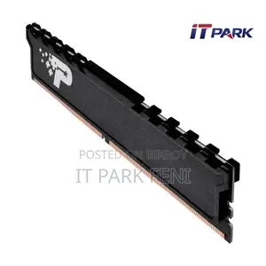 Patriot Signature Premium 8GB DDR4 3200MHz Black Heatsink Desktop RAM