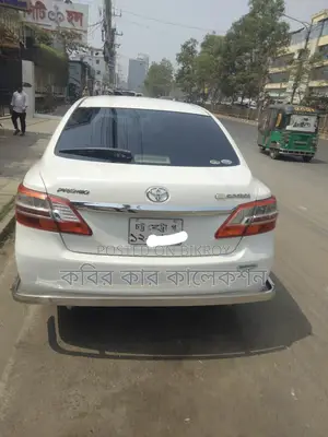 Toyota Premio push start 2010