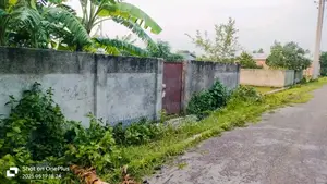 30ft Rd 5 Katha Park South at Sector- 22