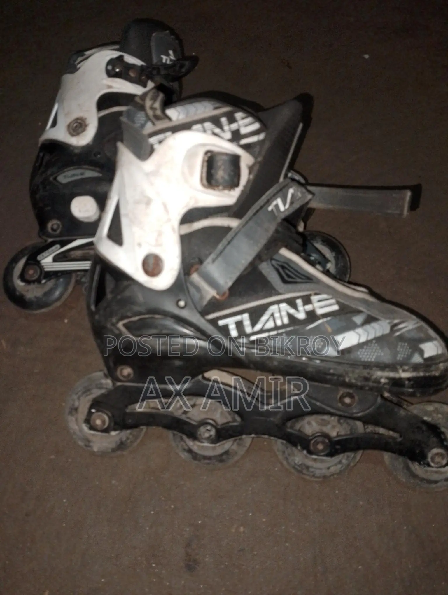 Skating Shoes