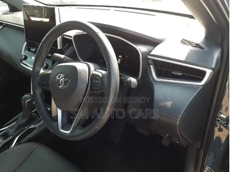 Toyota Corolla Cross Z Massive Grey 2024