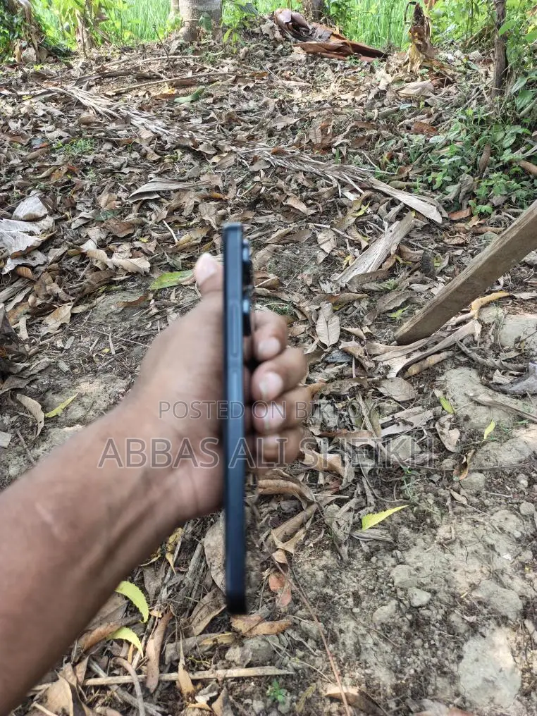 Xiaomi Redmi 13c . (ব্যবহৃত)