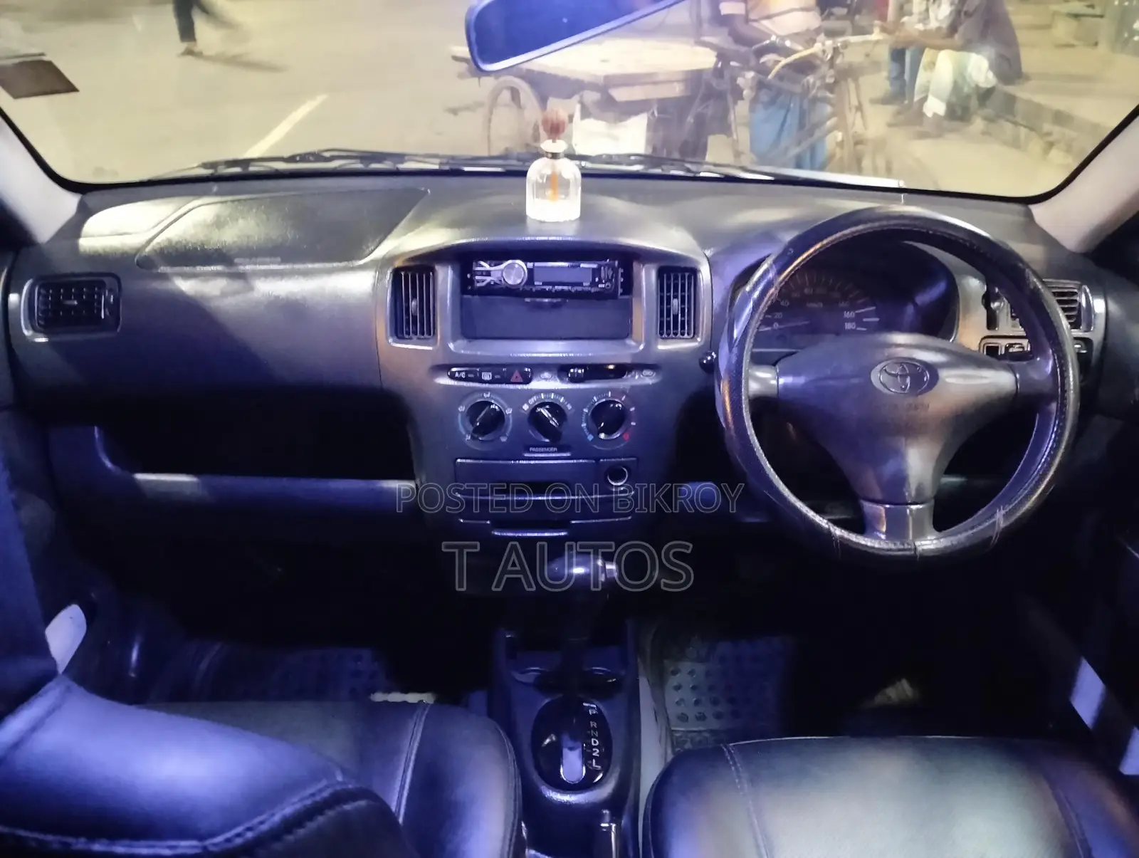 Toyota Probox Pura Box 2003