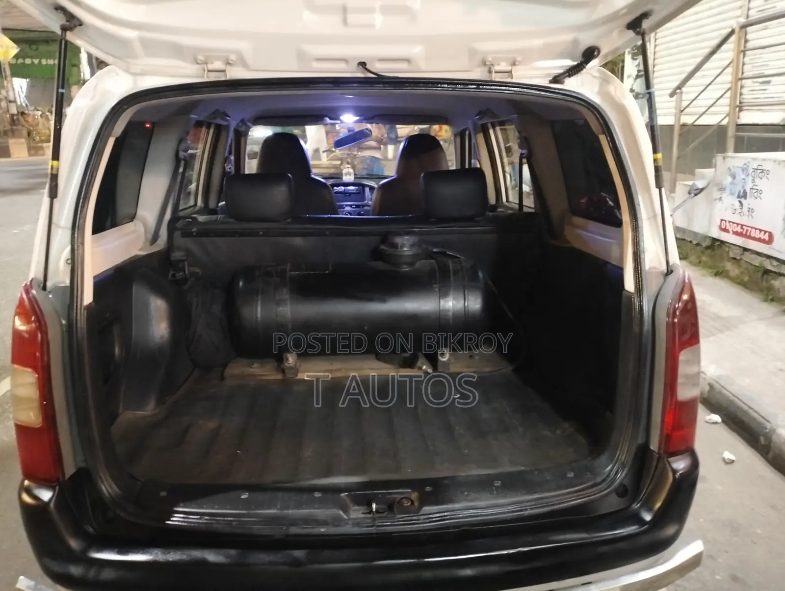 Toyota Probox Pura Box 2003
