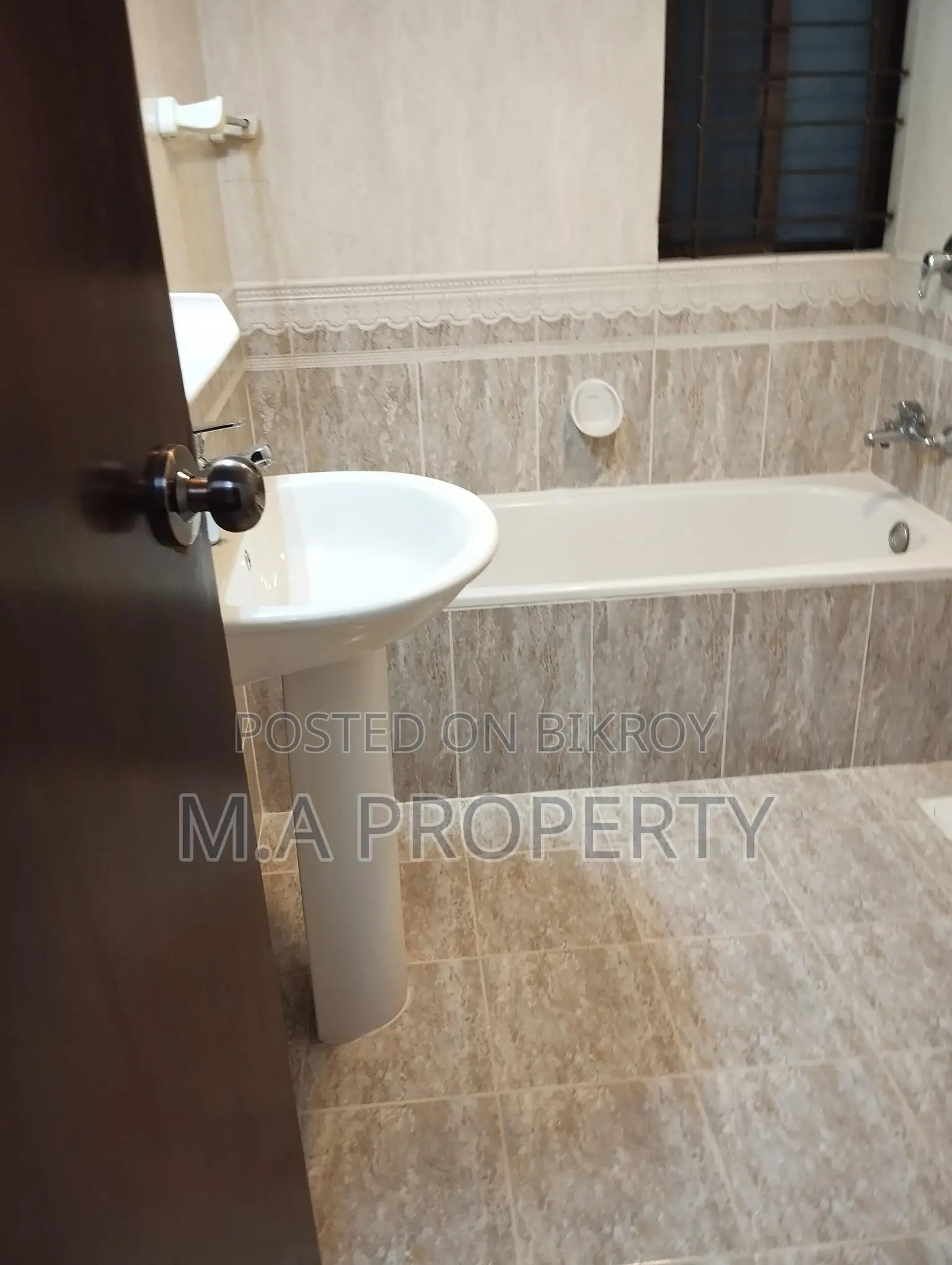 Good quality 4bed flat for rent in gulshan north