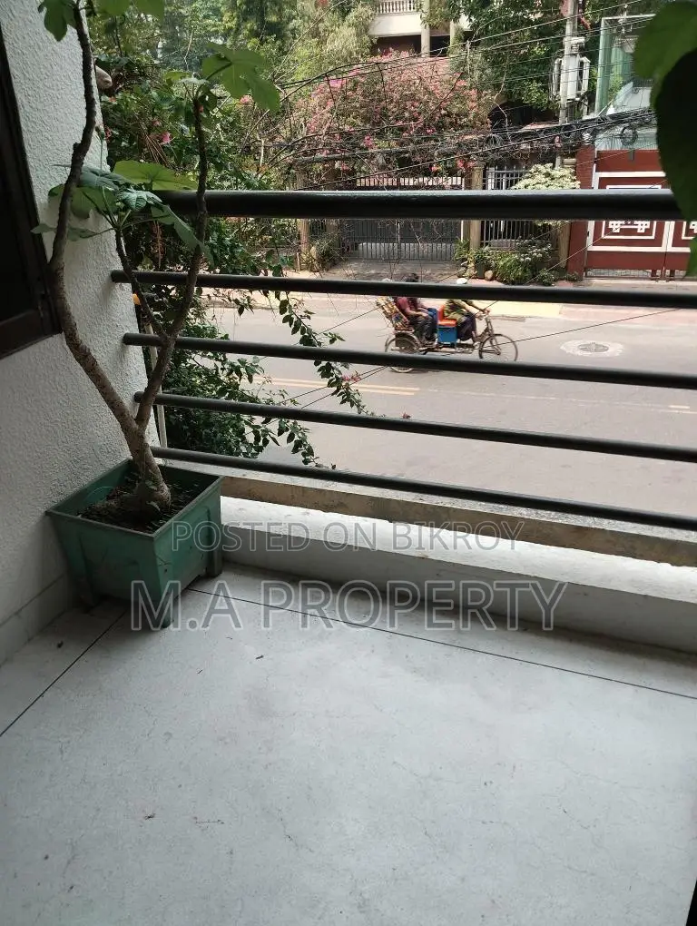 Good quality 4bed flat for rent in gulshan north
