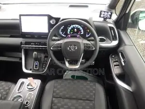 Toyota Voxy S-Z MODELLISTA 2023