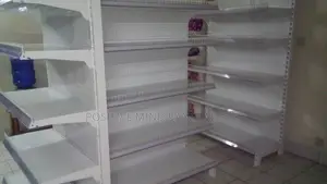 ব্র্যান্ড নিউ শোরুম ডিসপ্লে র‍্যাক বিক্রয়