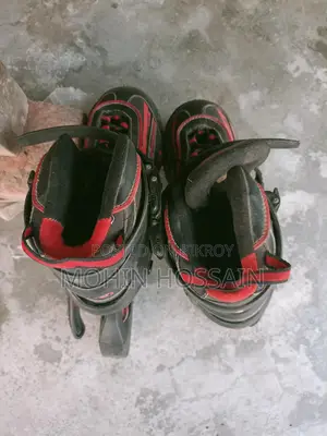 Skates