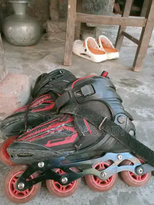 Skates