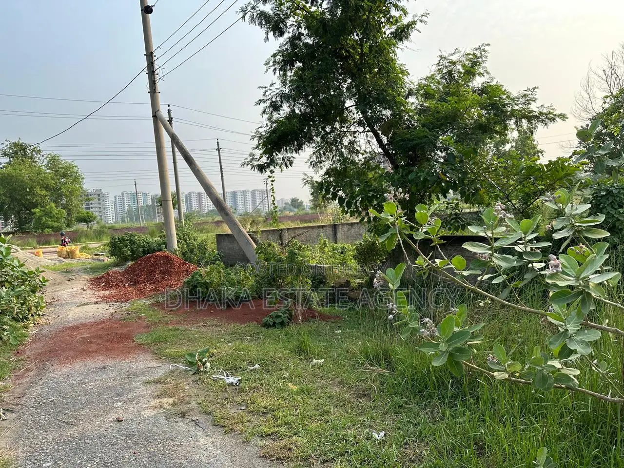 সেক্টর=১৫সি১, পূর্বমুখী ৩ কাঠা প্লট বিক্রয়