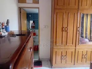 খিলগাঁও সি ব্লকে ১২০০ বর্গফুটের রেডি ফ্ল্যাট বিক্রয়