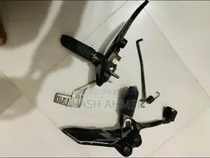 Suzuki Gixxer Footrest
