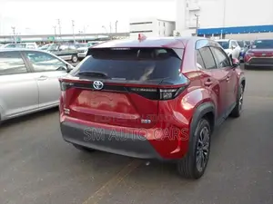 Toyota Yaris Cross Z Red 4 Point 2021