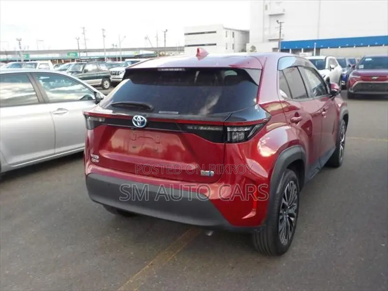 Toyota Yaris Cross Z Red 4 Point 2021