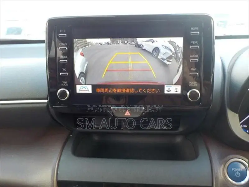 Toyota Yaris Cross Z Red 4 Point 2021