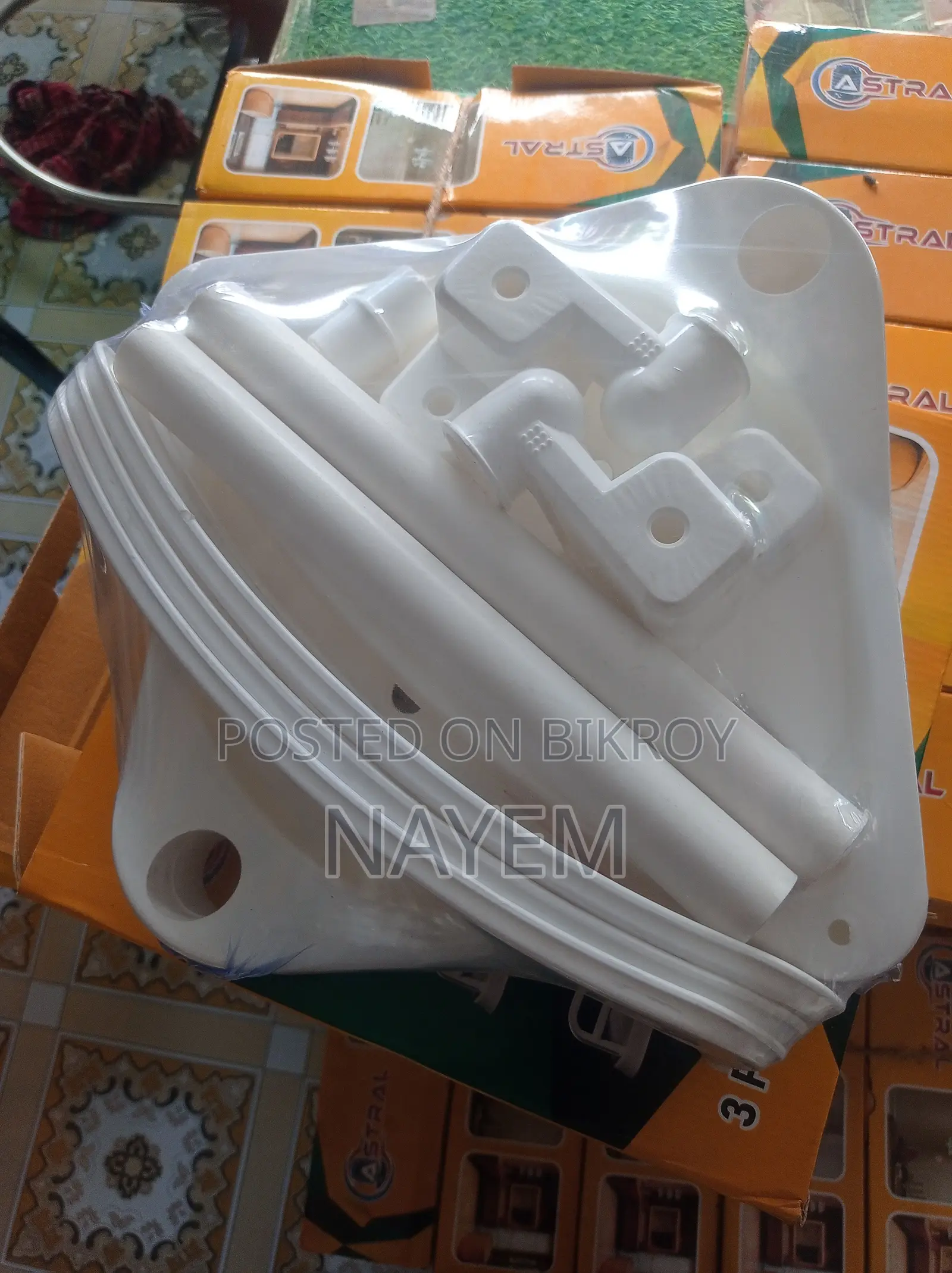 PVC Corner Shelf