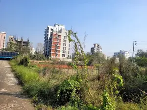 বসুন্ধরা আর/এ এন ব্লকে ৩ কাঠার জরুরি প্লট বিক্রয়