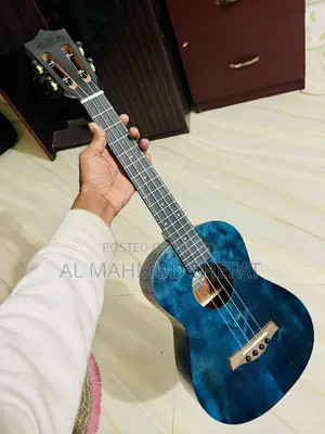 ইউকুলেলে বিক্রি হবে