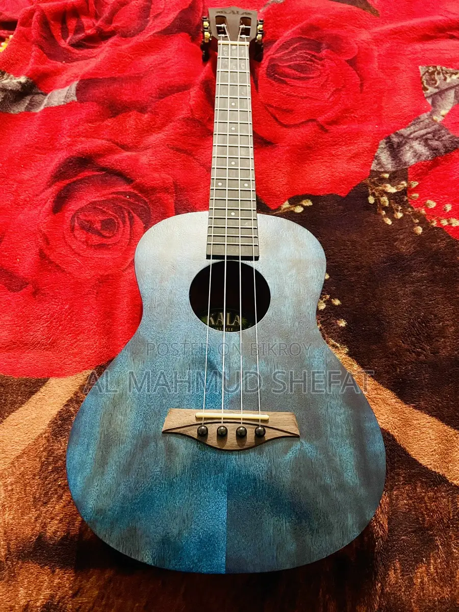 ইউকুলেলে বিক্রি হবে