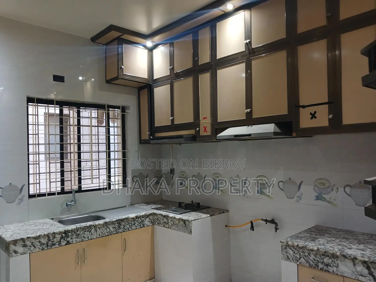 4 Bedroom Semi Furnished 2 Parking Flat Rent at Baridhara Diplomatic Zone