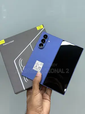 স্যামসাং গ্যালাক্সি জেড ফোল্ড ৭ ভিয়েতনাম (ব্যবহৃত)