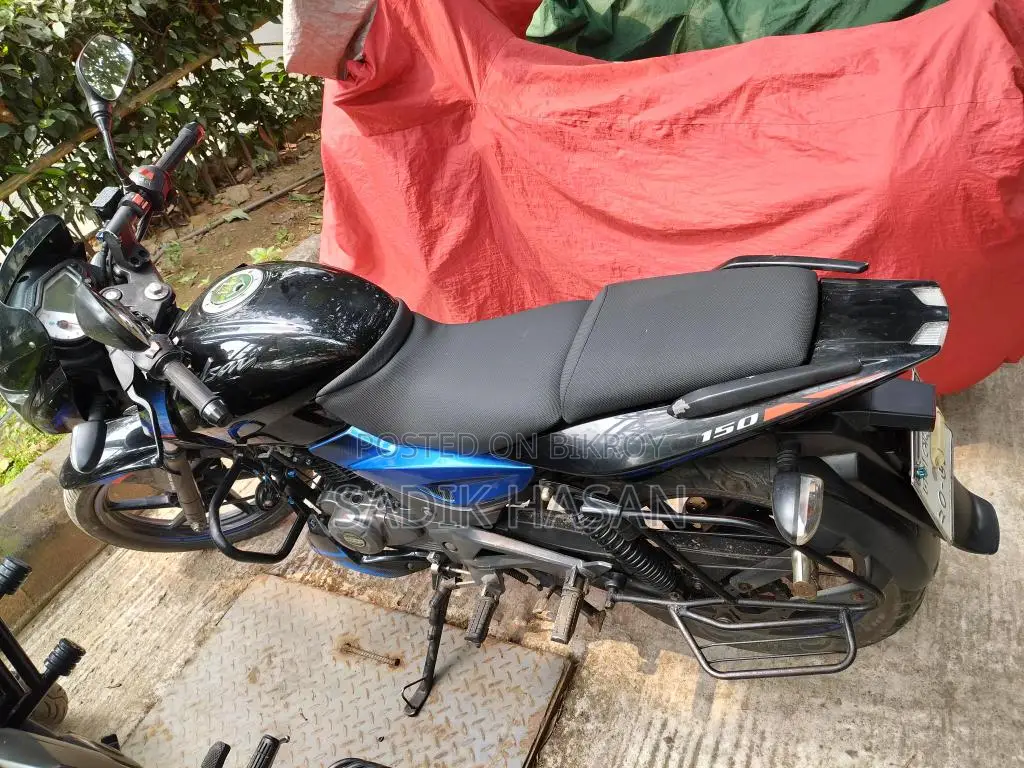 Bajaj Pulsar 150 2018 Black