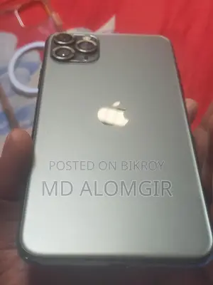 Apple iPhone 11 Pro Max . (Used)