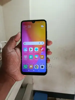 Xiaomi Redmi 7 3/32 (Used)