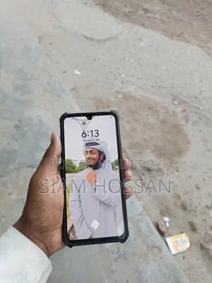 Vivo V25e 8/128 (Used)