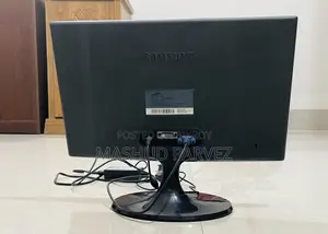 Samsung S19C300 Led Monitor in Good Condition.
