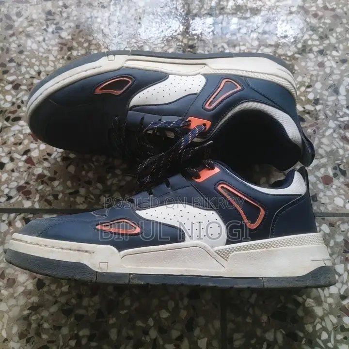 Apex Sneakers/Canvas