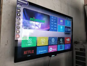 Minister brand smart 32" TV good condition
