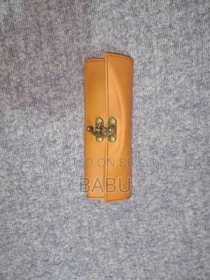 লেদার সানগ্লাস কভার